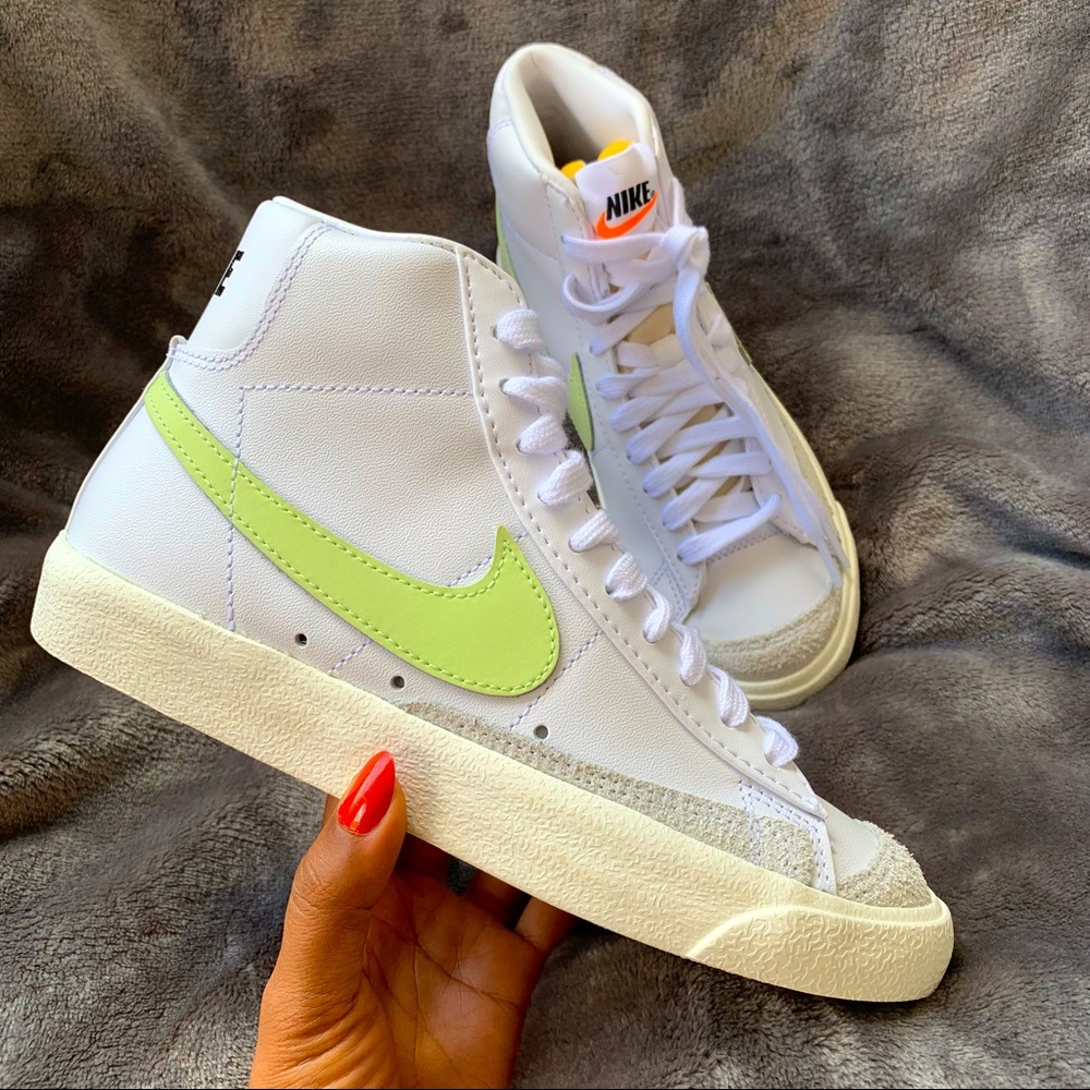 Nike Blazer Mid '77 'BARELY VOLT'